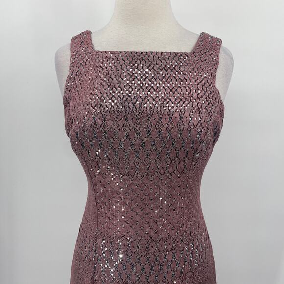 Vintage 90s Crochet Overlay Sequined Sheath Dress Squareneck Mauve Silver NEW 8 - Picture 4 of 12